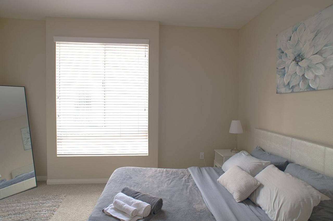 Private Bedroom And Bathroom In Shared 2 Bedroom In Venice - Pool - Hot Tub & Gym Guest house